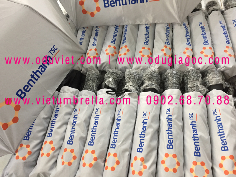 xưởng sản xuất ô dù cầm tay in logo quảng cáo